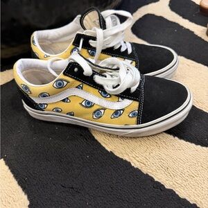 Vans Off the Wall Old Skool Sk8 Looking Glass Eyes Low Sneakers